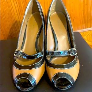 Etienne Aigner heels